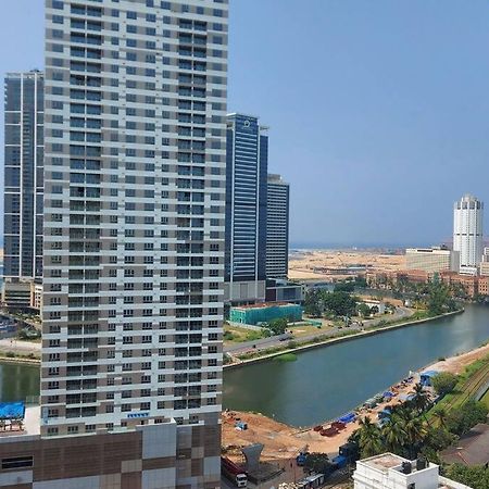 Jays Apartment - Colombo 02 At The Heart Of Convenience Екстериор снимка