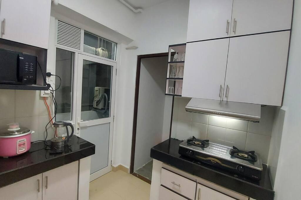 Jays Apartment - Colombo 02 At The Heart Of Convenience Екстериор снимка